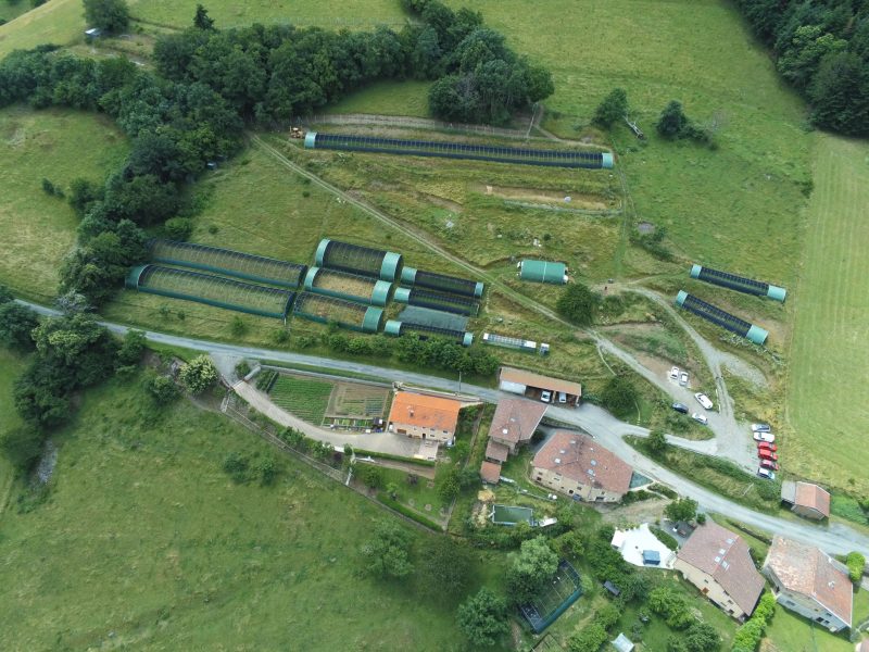 Vue aérienne du centre de soins à la faune sauvage, l'Hirondelle. 