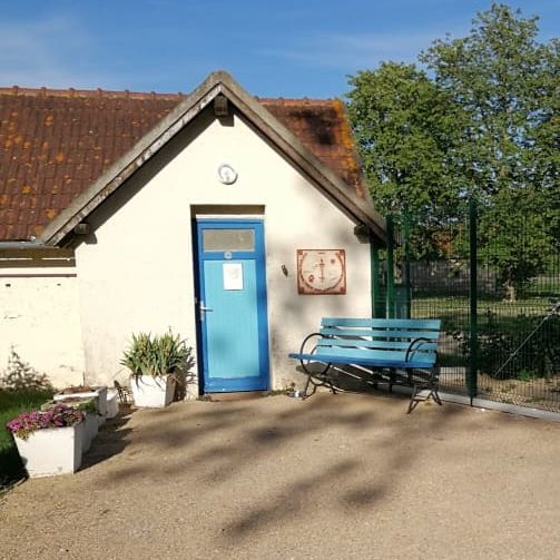 Entrée du refuge de la SPA du Bourbonnais