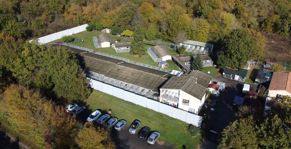 Vue aérienne du refuge de l'Angoumois à Mornac en Charente